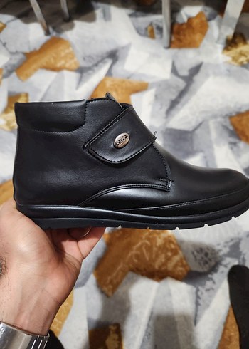 Bayan ayakkabı bot - Görsel 3