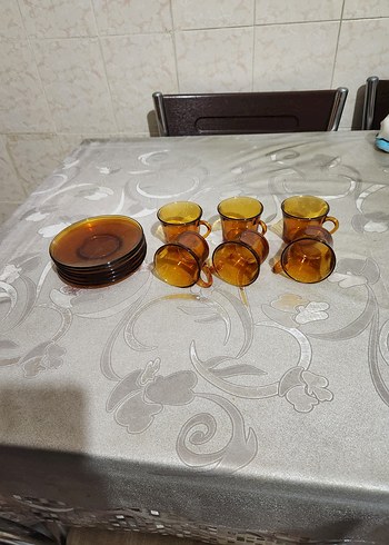 Kahverengi Cam 6'lı Fincan ve Tabak Seti - Görsel 2