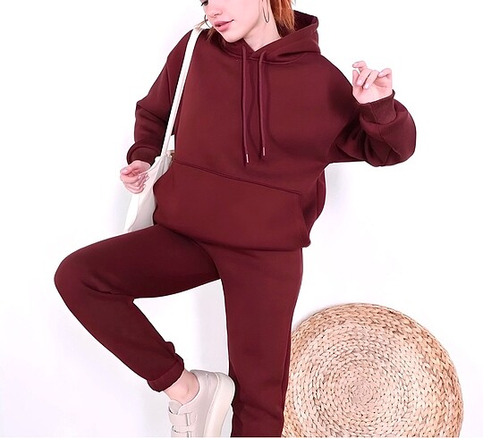 Bordo eşofman takımı