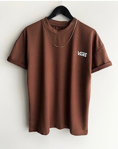 Kahverengi vans t-shirt