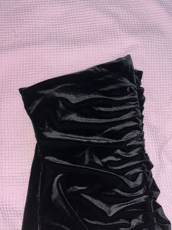 BERSHKA Siyah Drapeli Straplez Mini Elbise - Görsel 2