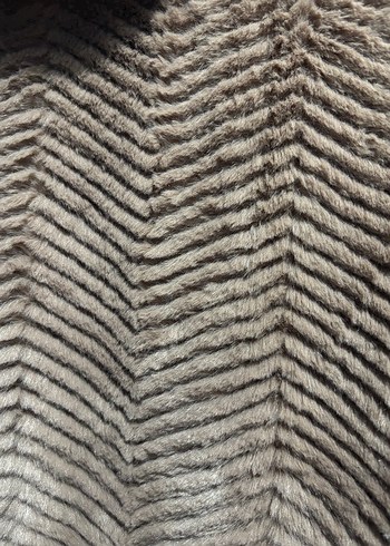 İtalyan Marka Oltre Kahverengi Kadın Peluş Kaban - Görsel 4