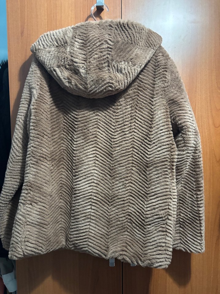 İtalyan Marka Oltre Kahverengi Kadın Peluş Kaban - Görsel 2