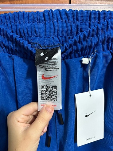 s Beden Orjinal Nike Dri-fit Cepli Şort