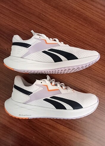 Reebok kadın spor ayakkabı