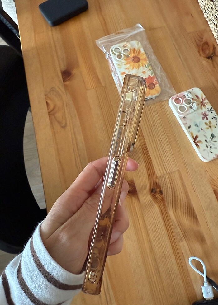 İphone 14 Pro Telefon Kılıfı - Görsel 5