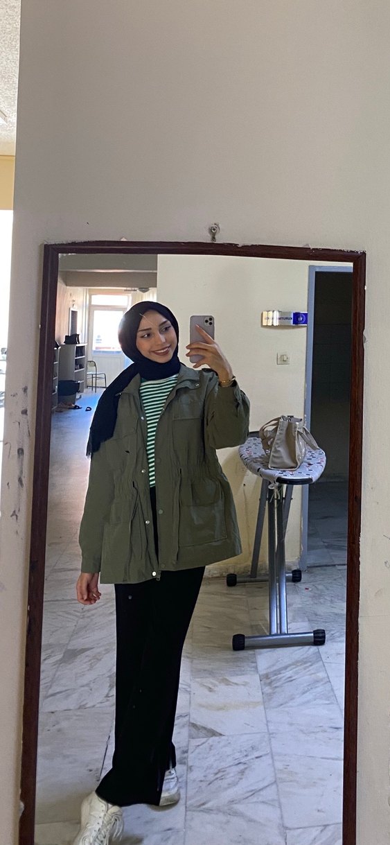 Çizgili yeşil kazak - Görsel 2