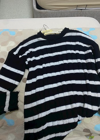 Gri Siyah Çizgili Örgü Kadın Kazak - Görsel 3