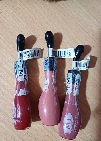 Beden çeşitli Renk Kalıcu ruj