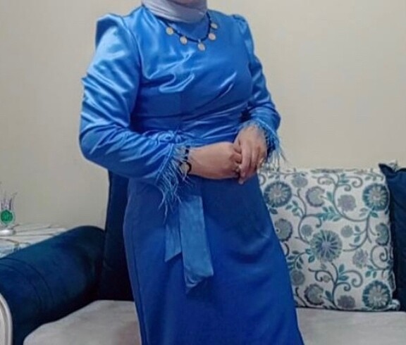 Saten elbise