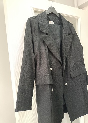 Düğmeli Siyah Kadın Blazer Ceket Takım - Görsel 3