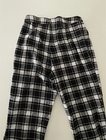 Trendyol & Milla Trendyolmilla kışlık ekoseli pantalon