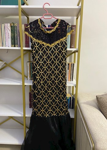 Altın İşlemeli Uzun Kollu Kadın Abiye - Görsel 2