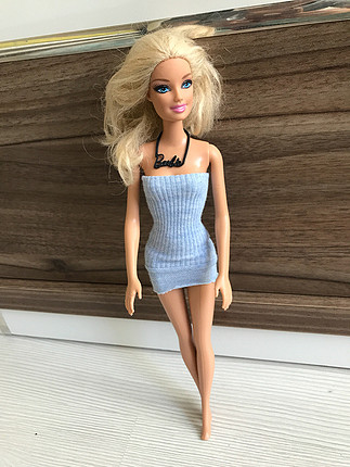 Barbie bebek