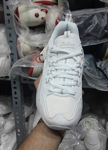 39 Beden Skechers D'lites