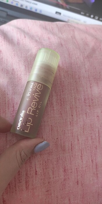 Beaulis lip oil