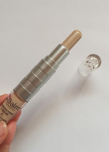  Beden Renk The Balm Perfection Lıquıd & concealer 