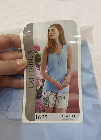 CATHERİNE'S ŞORTLU TAKIM 