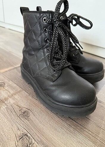 LC Waikiki Çocuk bot