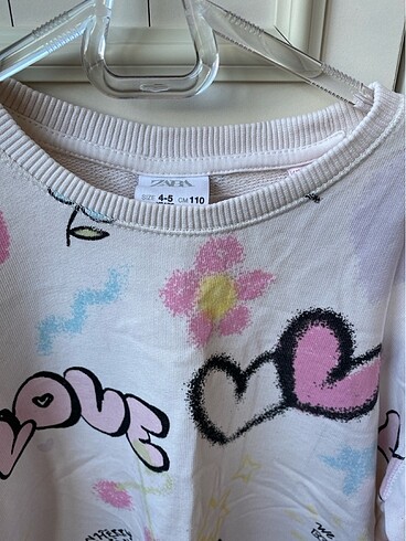 Zara sweatshirt