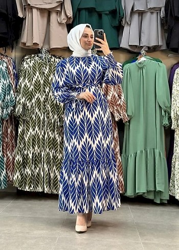 Mavi Bağlamalı Desenli Uzun Elbise