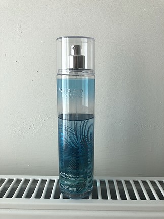 Bath&body; works vücut spreyi