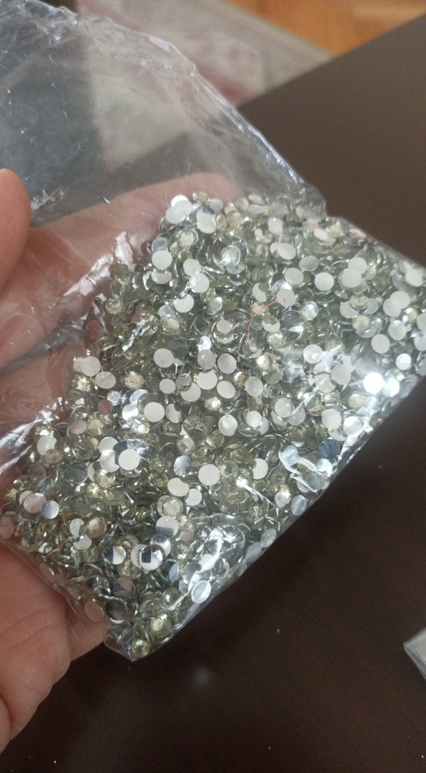 Altın Renkli Tırnak Süslemeleri - Görsel 5