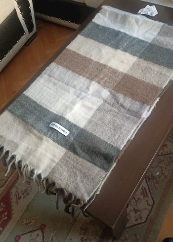 Bej ve Gri Çizgili Yumuşak şal - Görsel 5