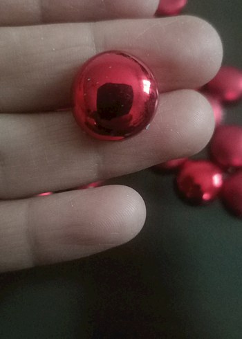 Kırmızı Parlak Tırnak Süsü Boncukları - Görsel 3