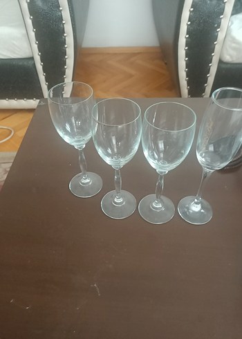 Şeffaf Ayaklı Bardak Seti - Görsel 2