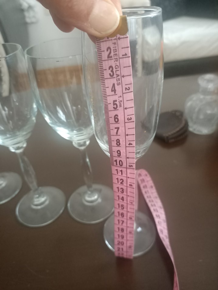 Şeffaf Ayaklı Bardak Seti - Görsel 4