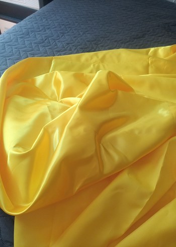 Parlak Sarı Düz Yatak Örtüsü - Görsel 3