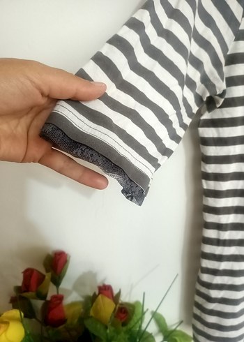 l Beden gri Renk Dantel Detaylı Gri Çizgili Hamile Tişörtü