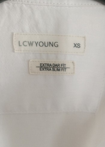LC Waikiki Erkek Düğmeli Pamuklu Renk Bloklu Gömlek