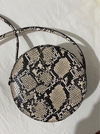 MANGO YILAN DERİSİ ÇANTA MODEL