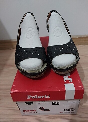Polaris Polaris dolgu topuklu yazlık sandalet