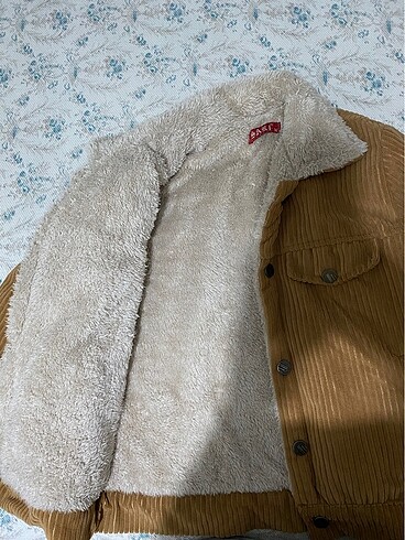 Zara İçi peluş ceket