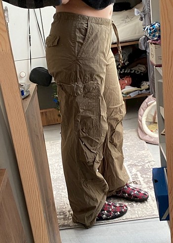 Pull&bear paraşüt pantolon - Görsel 3