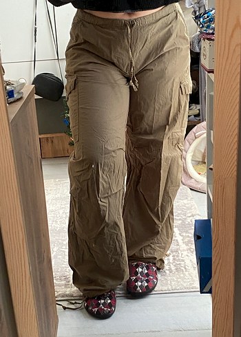 Pull&bear paraşüt pantolon - Görsel 2