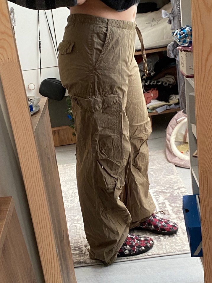 Pull&bear paraşüt pantolon - Görsel 3