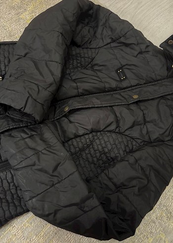 Kürk Detaylı Siyah Kadın Uzun Kış Montu - Görsel 6