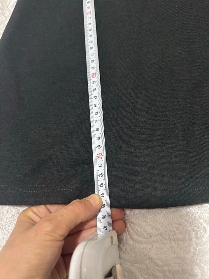 Düğmeli Siyah Uzun Kollu Uzun Elbise - Görsel 4