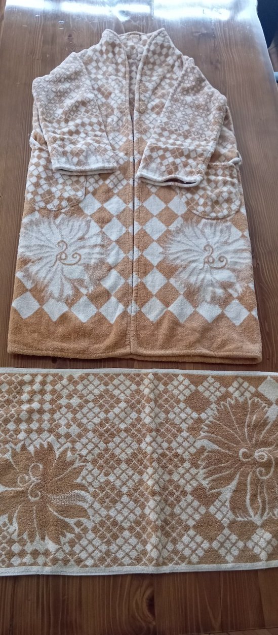 Kahverengi  Desenli Bornoz - Görsel 4