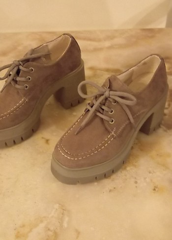 Bot Loafer tarzı Süet Bağcıklı -Kalın topuklu - Bej renk 36 no - Görsel 11