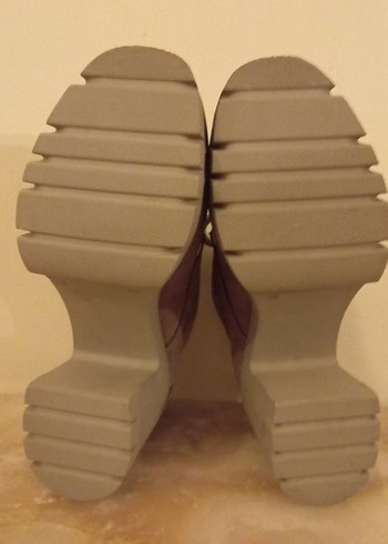 Bot Loafer tarzı Süet Bağcıklı -Kalın topuklu - Bej renk 36 no - Görsel 5