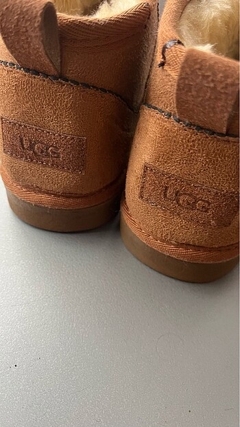 36 Beden Ugg Ultra Mini Bot