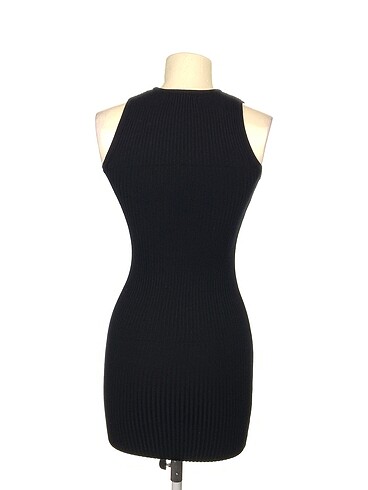 xs Beden Bershka Kısa Elbise %70 İndirimli.