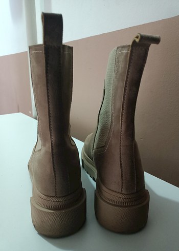 Kahverengi Süet Kadın Günlük Bot - Görsel 3