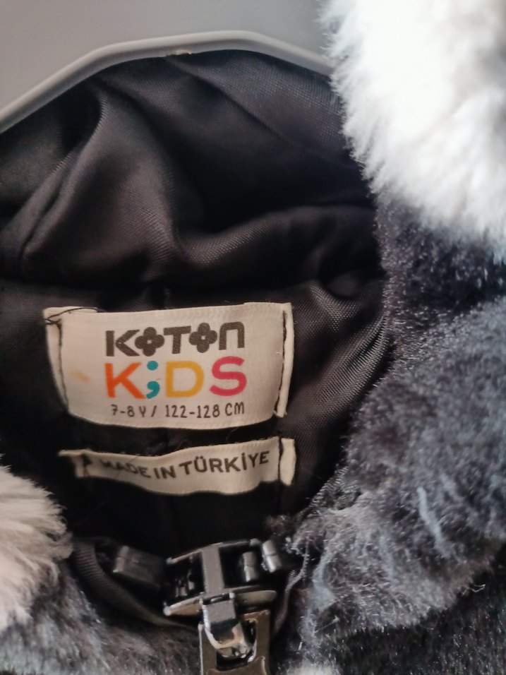 Kız Çocuk Yıldız Desenli kürk içi astarli Ceket - Görsel 2