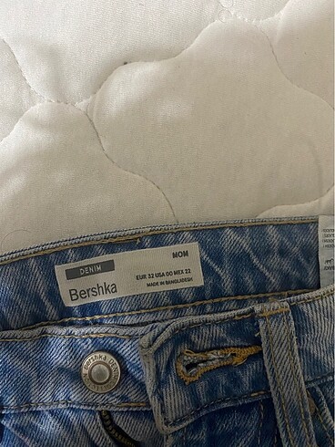 xs Beden mavi Renk Bershka jean